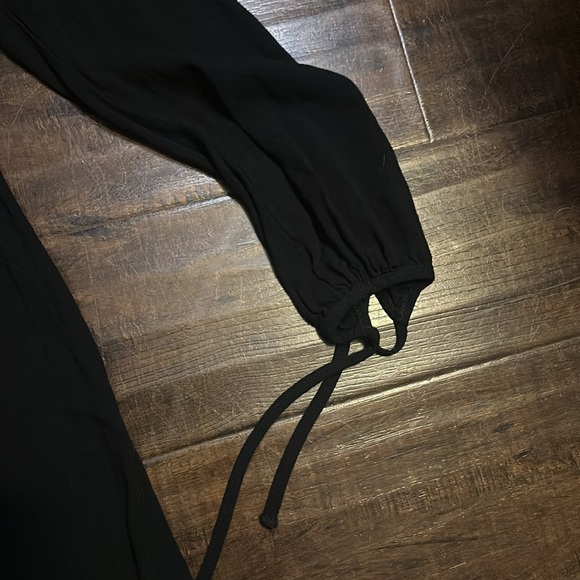 Little Black Summer Dress By Kendall & Kylie Size S - Picture 3 of 3